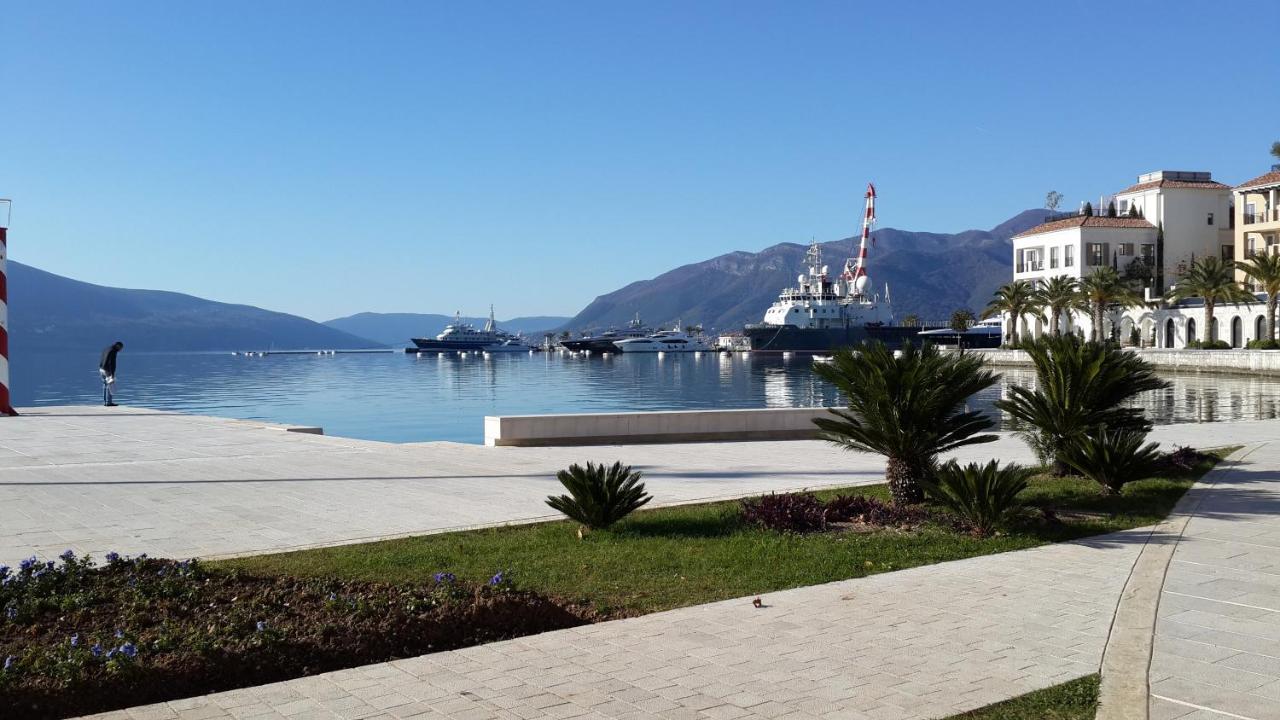 Room Next To Porto Montenegro ティヴァト エクステリア 写真